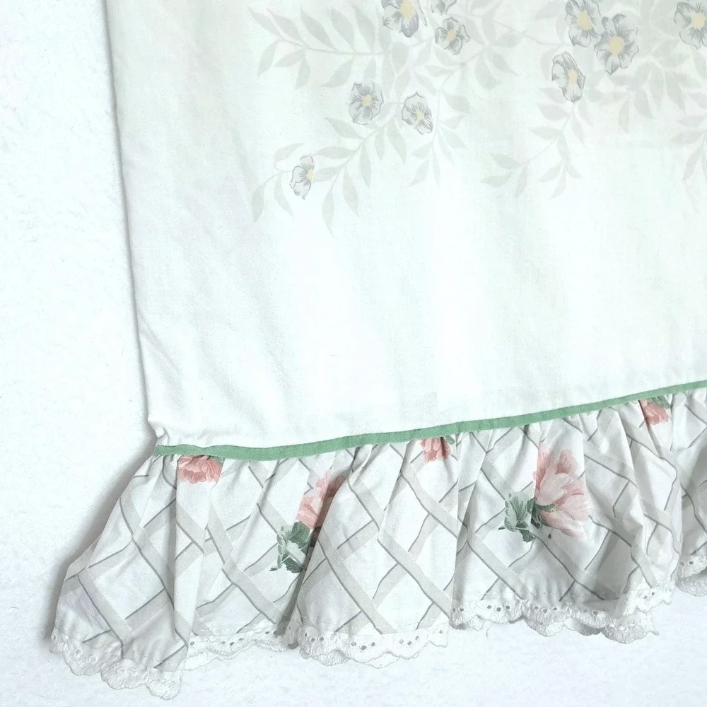 Vintage King Pillowcase White Pink Floral Ruffle Eyelet Lace Cottagecore Trim